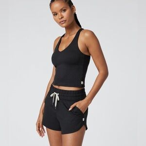Vuori NWT Halo 2.0 Performance Short In
Black Heather XS